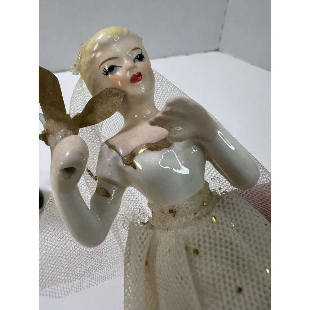 Vintage 1950s Bride & Groom Cake Topper Wedding Traditional Veil Tuxedo Blonde